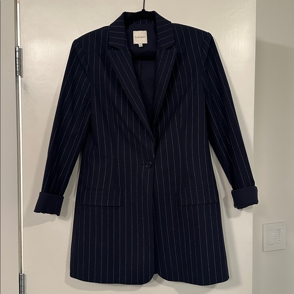 Favorite Daughter Navy Pinstripe Blazer - Picture 5 of 7